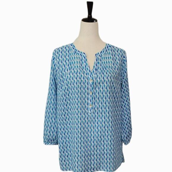 Talbots Blue & Teal Seahorse Print 3/4 Sleeve 1/2 Button Pleated Blouse Size M - Picture 1 of 7